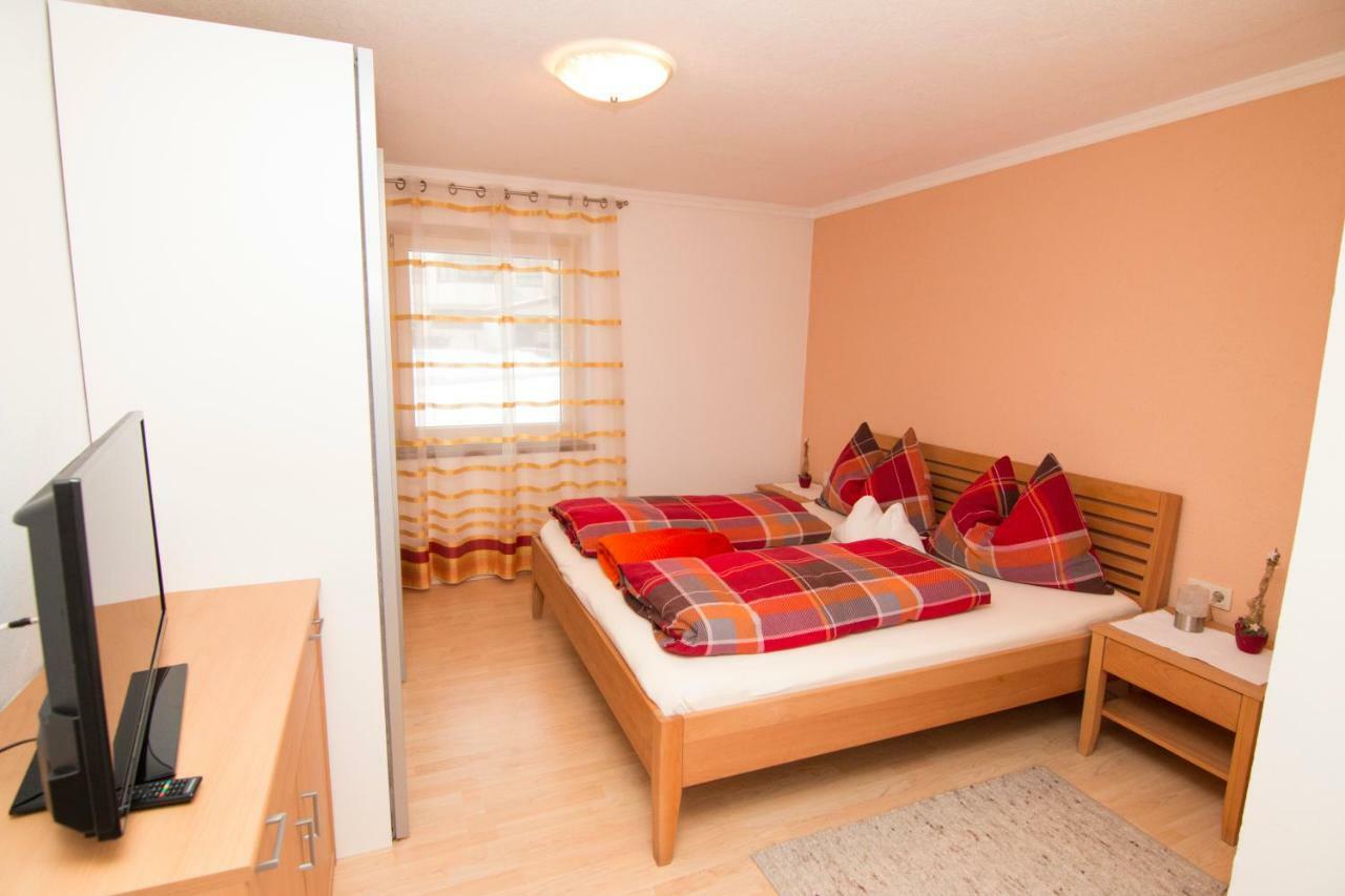 Ferienwohnung Kreidl Schlitters Esterno foto